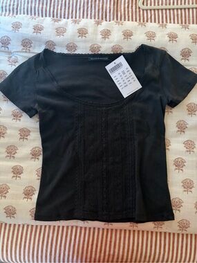Brandy Melville Black Short-Sleeve Scoop Neck Tee with Front Lace Panels